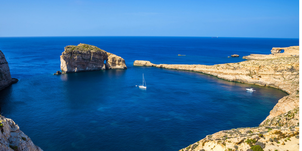 beautiful dwejra beach in gozo